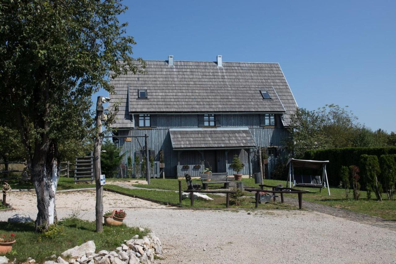 Ethno Plitvice Lakes Ferienpark Plitvica selo