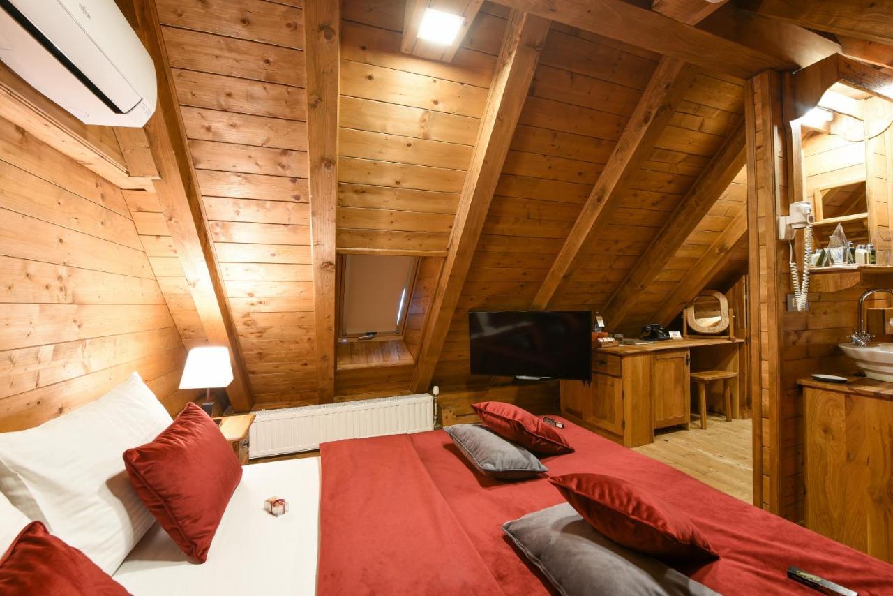 Ethno Plitvice Lakes Holiday park Plitvica selo