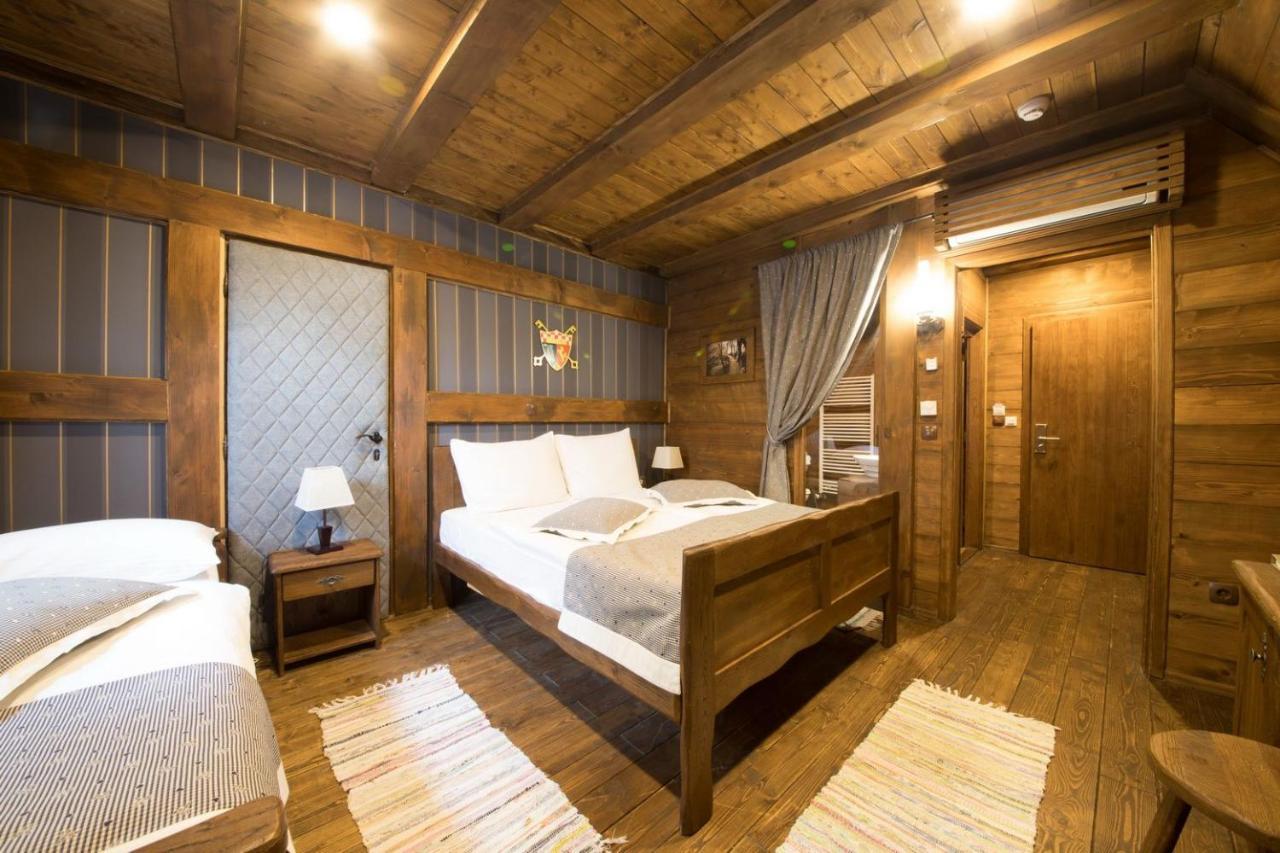 Ferienpark Ethno Plitvice Lakes 4*