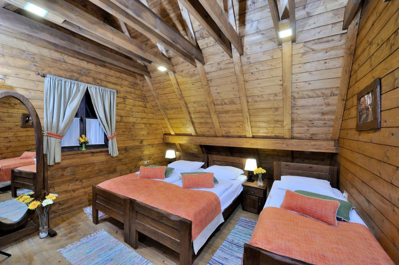 Ethno Plitvice Lakes Holiday park Plitvica selo